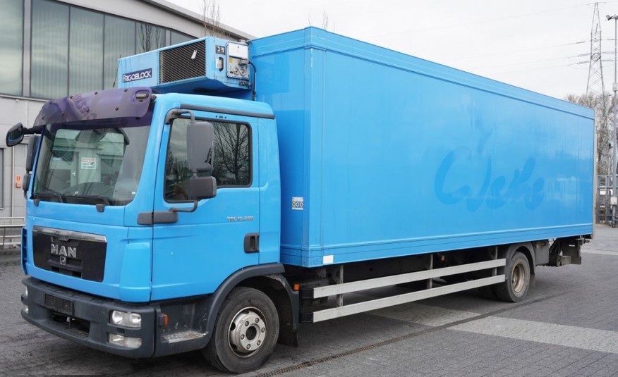 MAN TGL 12.220 4x2 BL CHLODNIA / DMC 11990 kg / 200 tys. km / E5 zdjęcie 