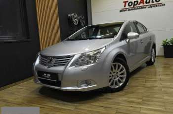 Toyota Avensis 1.8 i MANUAL SEDAN kamera GPS bezwypadkowa gwarancja techniczna FILM
