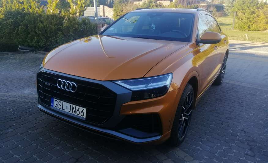 Audi Q8 S-line Quattro zdjęcie 