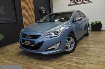 Hyundai i40 1.6 i manual SEDAN navi BEZWYPADKOWY gwarancja perfekcyjny 