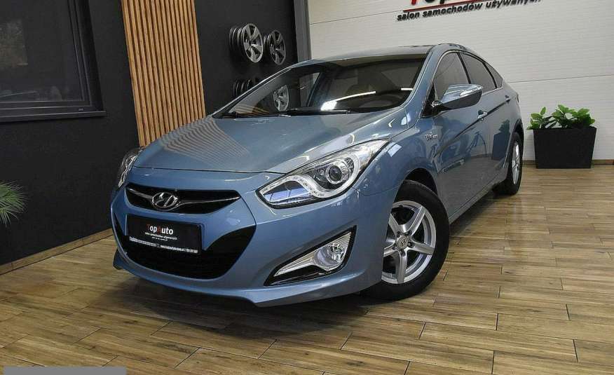 Hyundai i40 1.6 i manual SEDAN navi BEZWYPADKOWY gwarancja perfekcyjny zdjęcie 