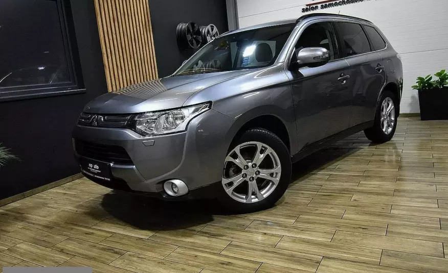 Mitsubishi Outlander 4x4 automat GWARANCJA bezwypadkowy FILM zdjęcie 