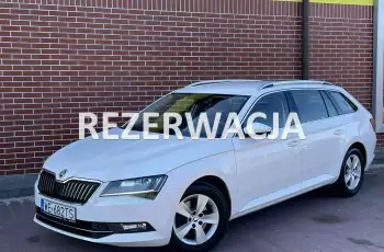 Skoda Superb 2.0 TDi DSG7 / Bogate wyposażenie / Salon PL / Bezwypadkowa