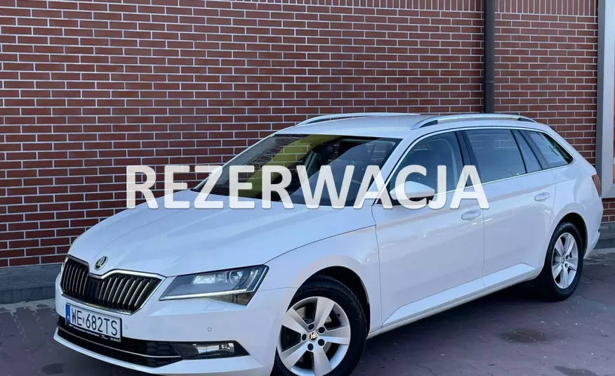 Skoda Superb 2.0 TDi DSG7 / Bogate wyposażenie / Salon PL / Bezwypadkowa zdjęcie 