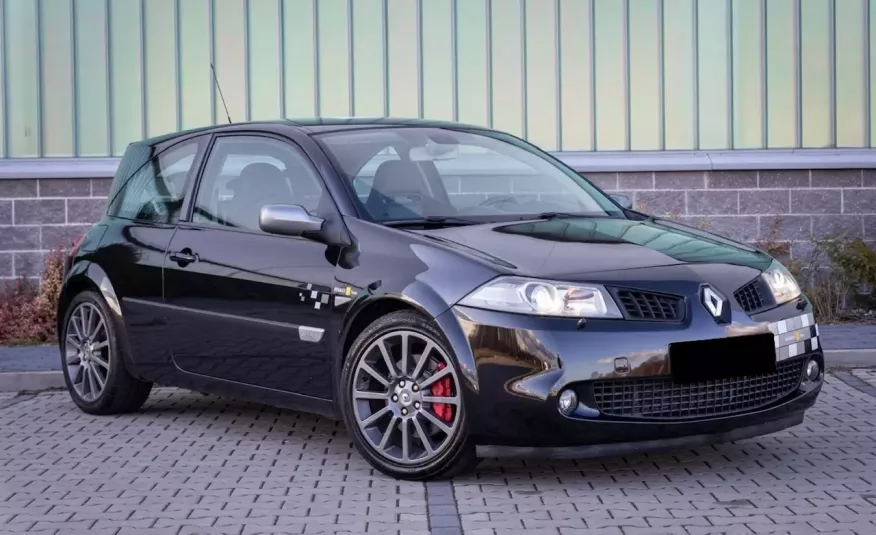 Megane Renault Megane Sport F1 Team R26 zdjęcie 