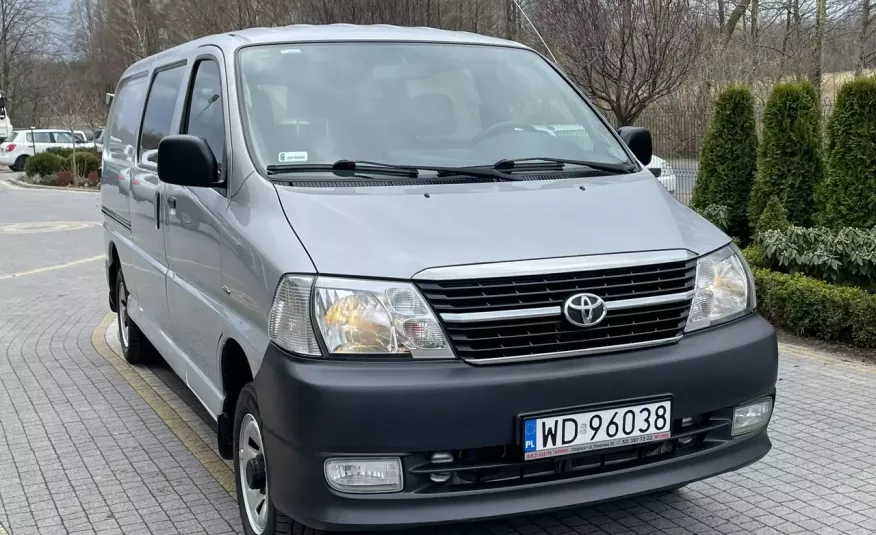 Toyota Hiace 2.5 D-4D 4X4 / Salon PL I-właściciel / 5-osobowy / Bezwypadkowy zdjęcie 