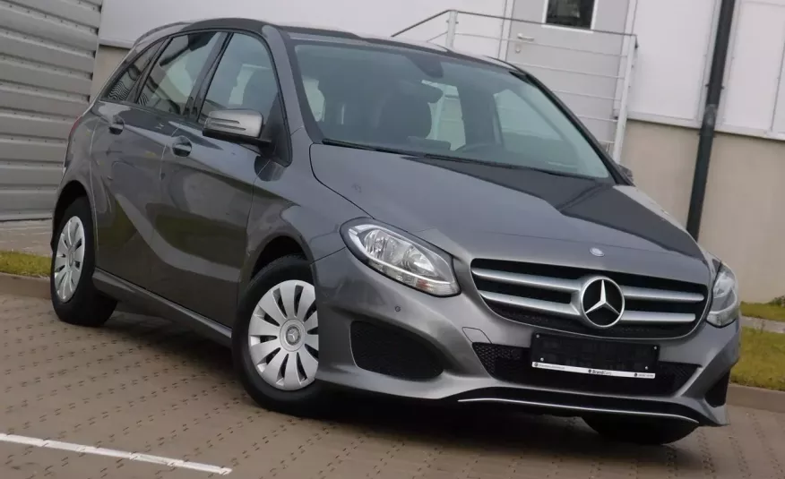 Mercedes B 180 LIFT / Navi / Parktronik / Tempomat / Serwis / ROK GWARANCJI zdjęcie 