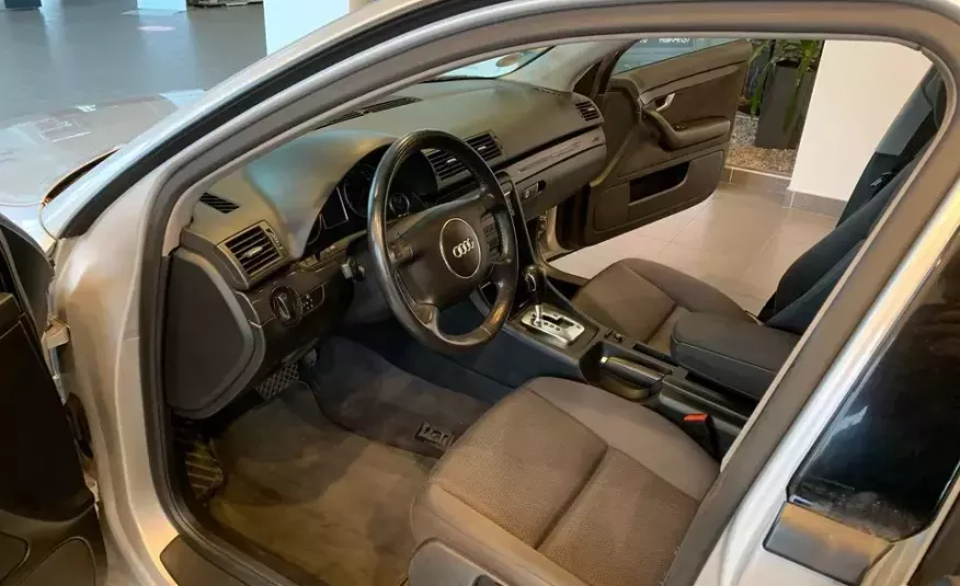 Audi a4 zdjęcie 16