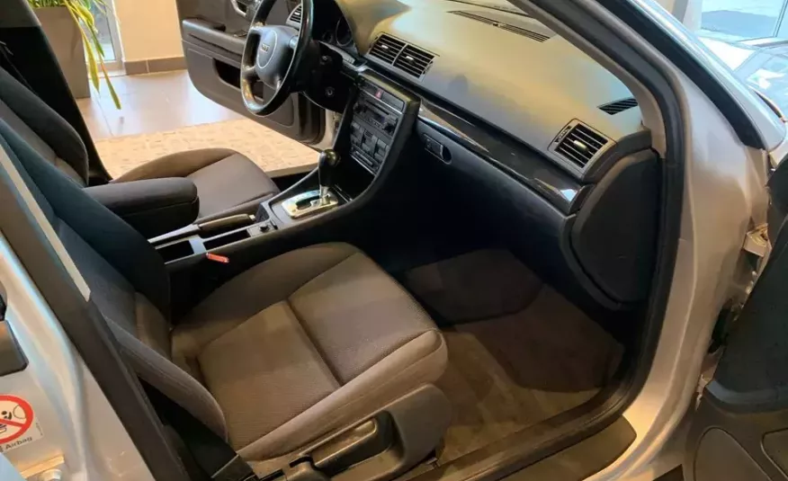 Audi a4 zdjęcie 21