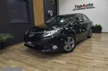 Toyota Avensis 1.8 SEDAN kamera bezwypadkowa GWARANCJA 82 000 km 