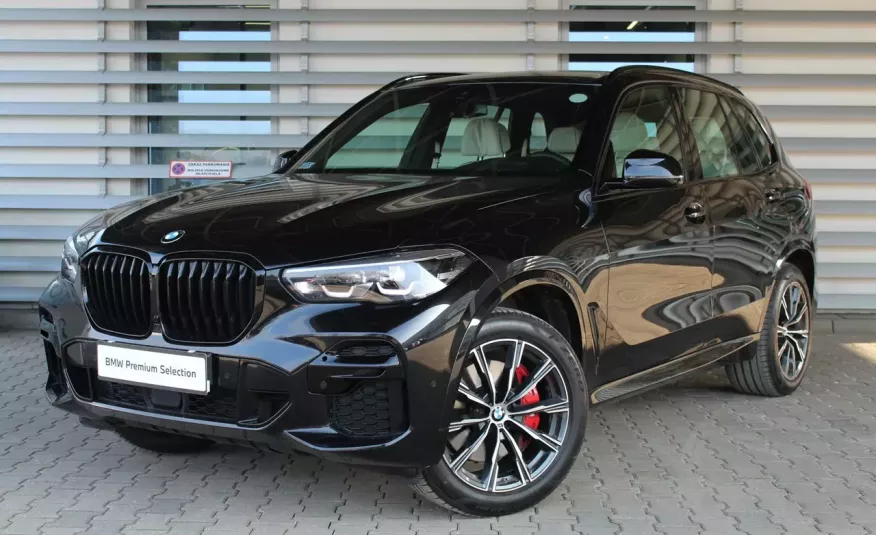 BMW X5 /M-Pakiet/Dostęp-komfortowy/Adaptacyjne podwozie M/Fotel komfortowy/ zdjęcie 