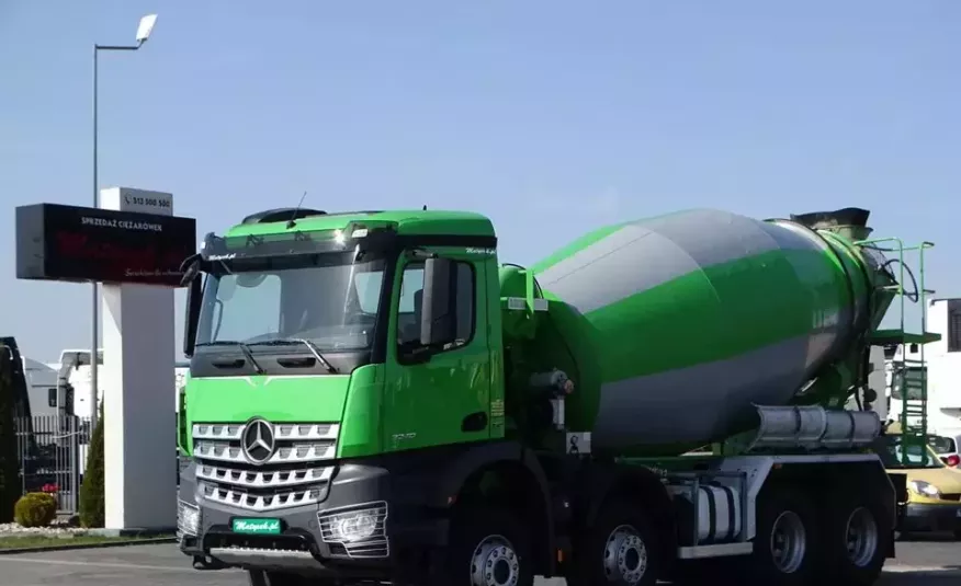 Mercedes AROCS 3240 / BETONOMIESZARKA / LIEBHERR - 9 M3 / GRUSZKA / BETONIARKA / EURO 6 / 8x4 zdjęcie 1