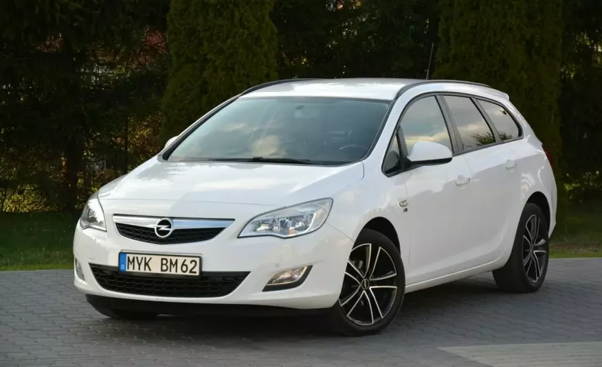 Astra 1.4T(140KM) Skóry Grzana Kierownica 2xParktronik Alu 17"ASO Opel zdjęcie 