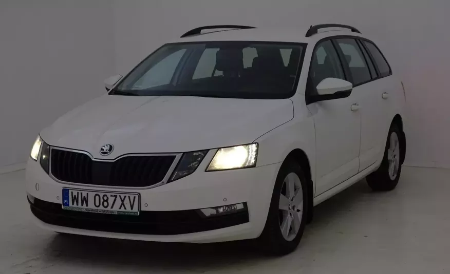 Skoda Octavia 2.0 TDI Ambition DSG Kombi Salon PL 1 wł ASO FV23% zdjęcie 