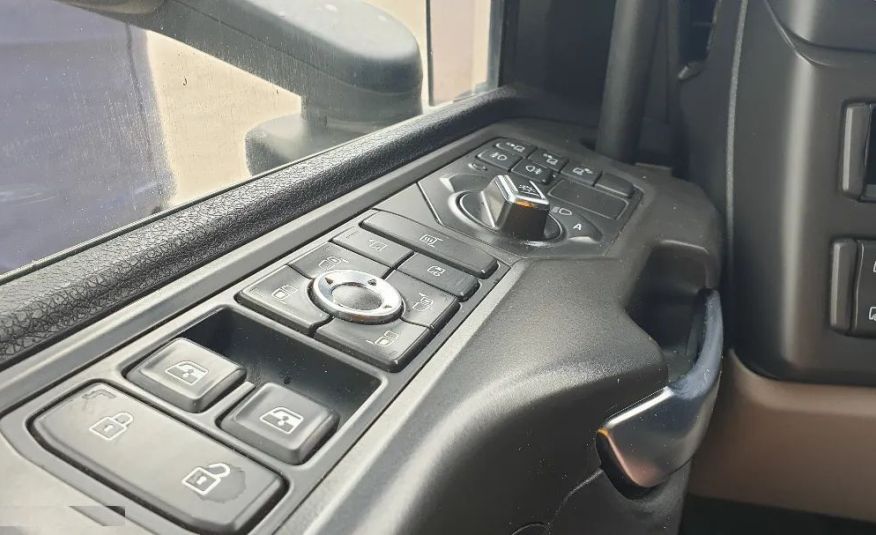 Scania s450 zdjęcie 13