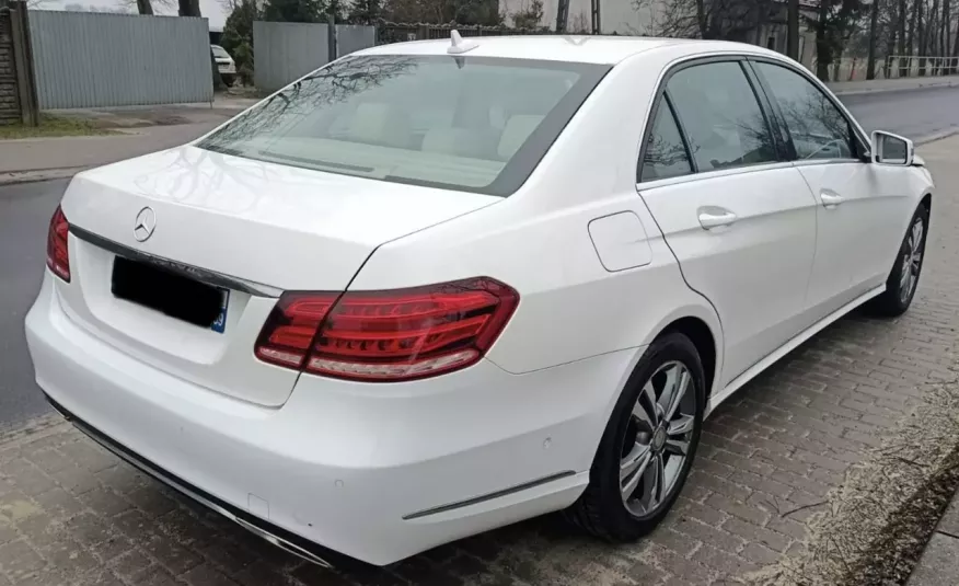 Mercedes E 200 2.2 CDI Zadbana zdjęcie 
