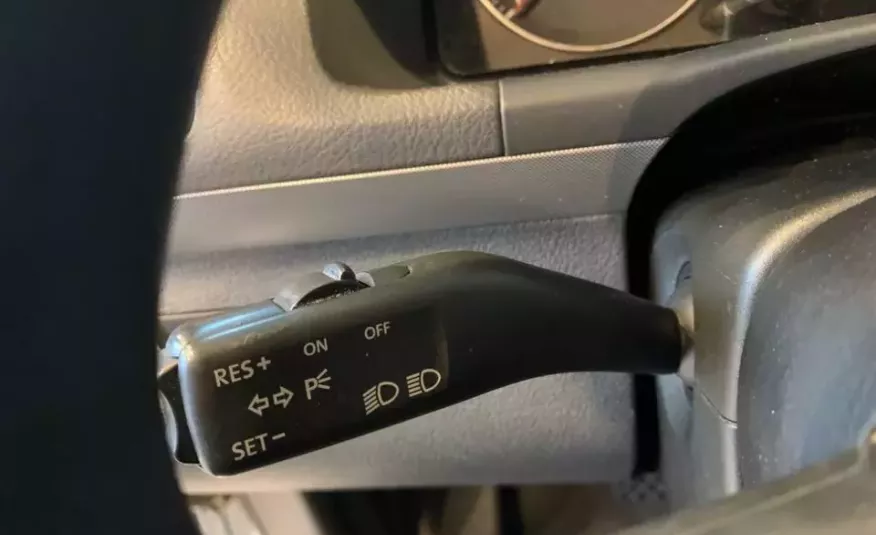 Volkswagen touran zdjęcie 15