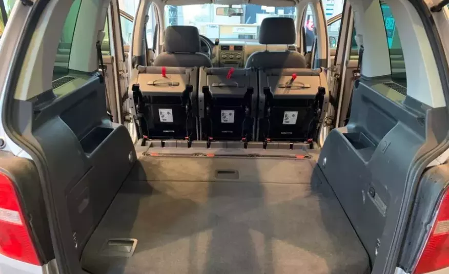 Volkswagen touran zdjęcie 24