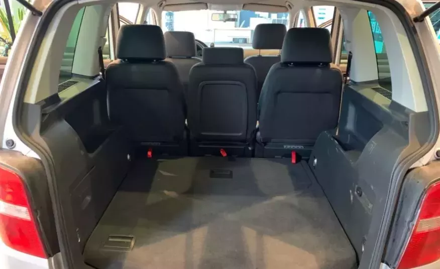 Volkswagen touran zdjęcie 26