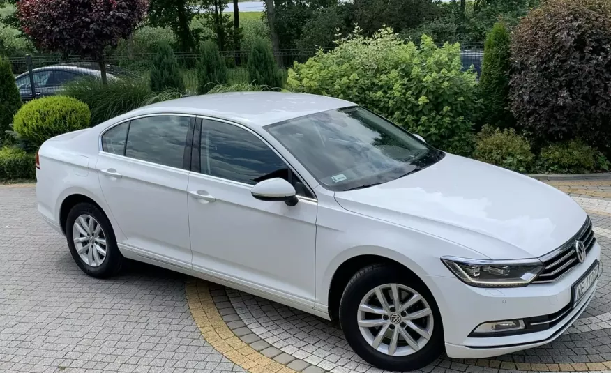Volkswagen Passat 2.0 TDi 150KM Comfortline / Salon PL I-właściciel Serwis w ASO zdjęcie 