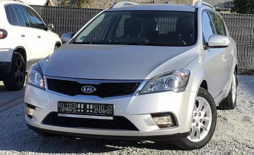 Kia Cee'd 1.6 Benz. 126KMModel Liftowy zdjęcie 