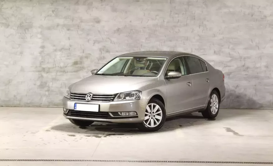 Volkswagen Passat FV23% 177KM navi bix keyless roleta Comfortline zadbany SalonPL zdjęcie 