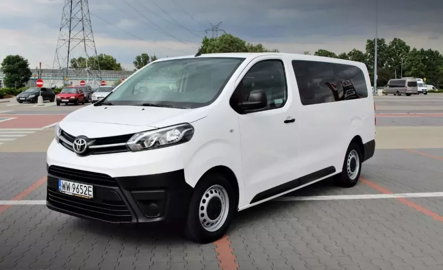Toyota proace zdjęcie 