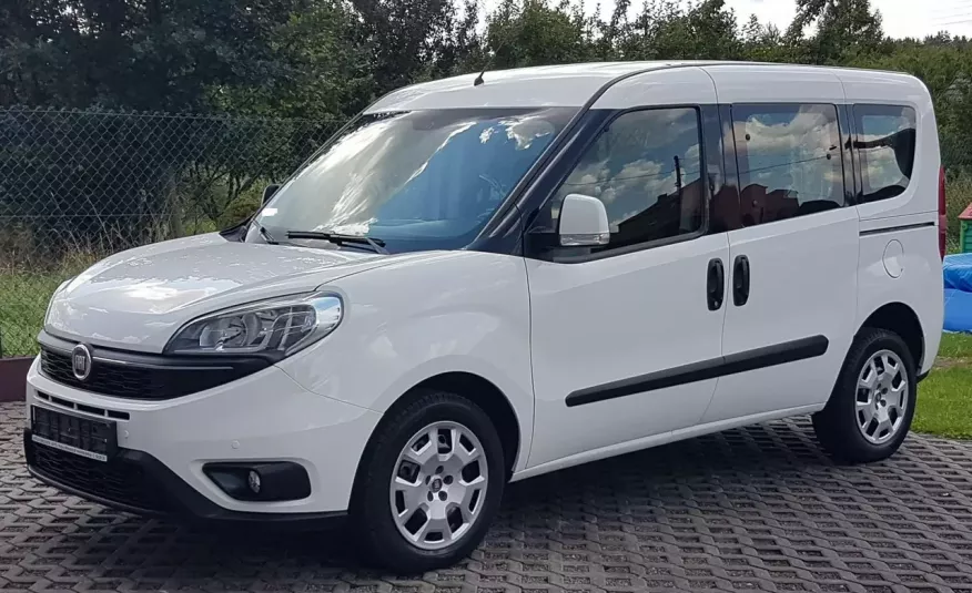 Fiat Doblo 5 OSÓB KLIMA 2xDRZWI BOCZNE PRZESUWNEKRAJOWY I-WŁAŚCICIEL zdjęcie 