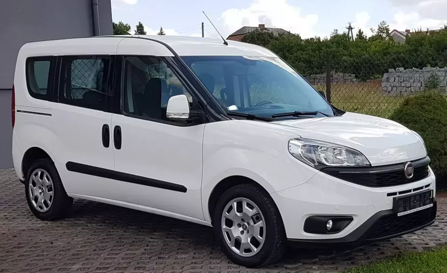 Fiat Doblo 5 OSÓB KLIMA 2xDRZWI BOCZNE PRZESUWNEKRAJOWY I-WŁAŚCICIEL zdjęcie 