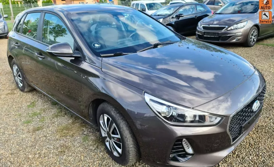 Hyundai i30 Nowy model, klimatronic, jeżdżący zdjęcie 