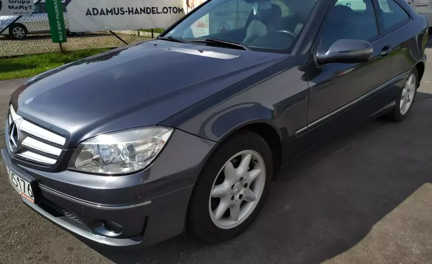 Mercedes C 220 zdjęcie 
