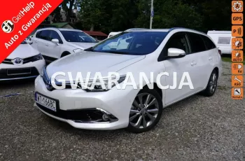 Toyota Auris 1.8HSD Lift Prestige FULL LED Alcantara Biała Perła Hand Free Gwarant