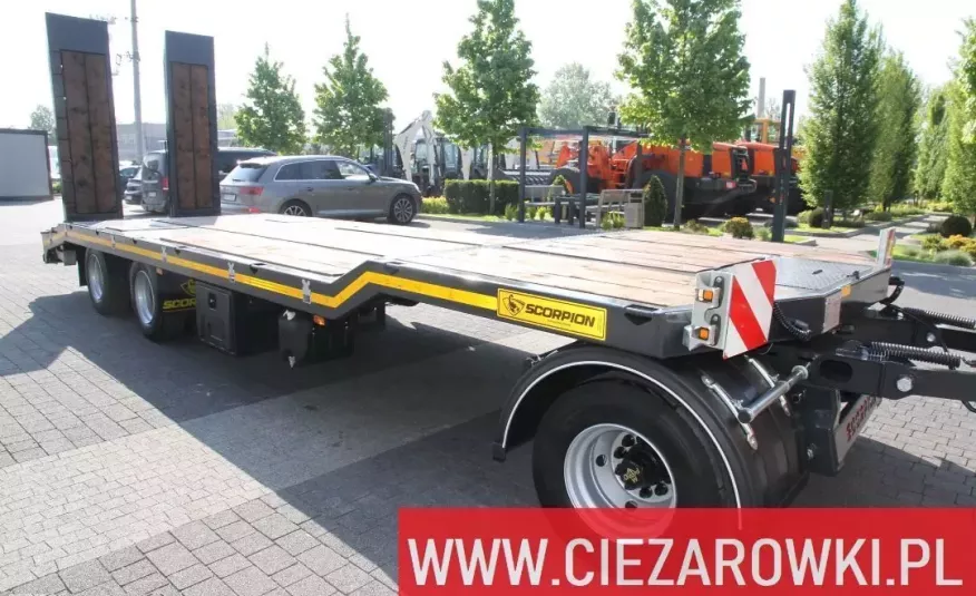 Inny Scorpion 8.45x2, 55m Przyczepa niskopodwoziowa NOWA , najazdy hydrauliczne , trzy osiowa naczepa / przyczepa niskopodwoziowa , platforma , transport maszyn zdjęcie 