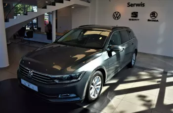 Volkswagen Passat SalonPl, Vat23%, Comfortline, Led , Navi, Czujnik parkowania, 