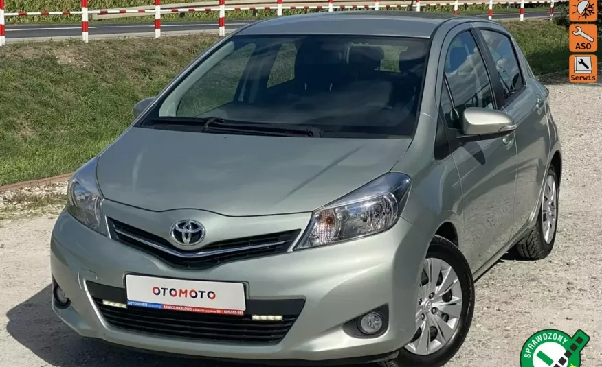 Toyota Yaris Raty online, 1.3 benz klima, Navi, kamera, Salon Polska, Gwarancja zdjęcie 