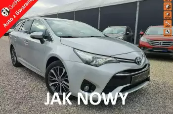 Toyota Avensis 2.0 D4D 143KM Nowy model Ast.pasa Kamera Navi Hak Serwis