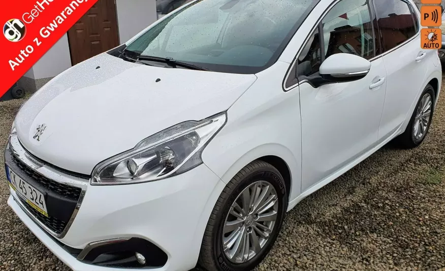Peugeot 208 Navi, klimatronic, panoramadach, kamera, uszkodzony zdjęcie 