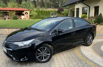 Toyota Avensis 2.0 D-4D 143KM Premium / I-rej. 2017 r. / Salon PL I-właściciel