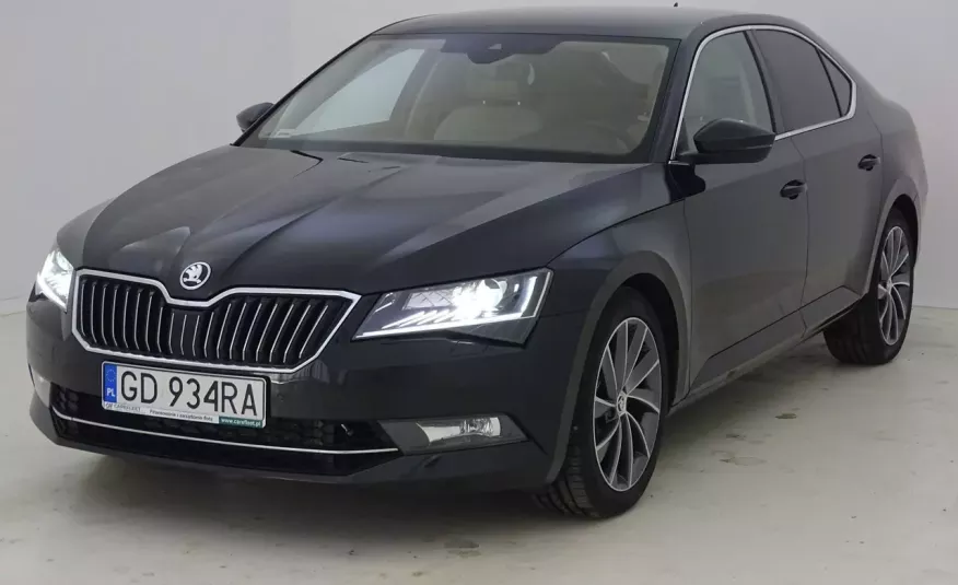 Skoda Superb 2.0 TSI 4x4 L&K DSG Hatchback Salon PL 1 wł ASO FV23% zdjęcie 