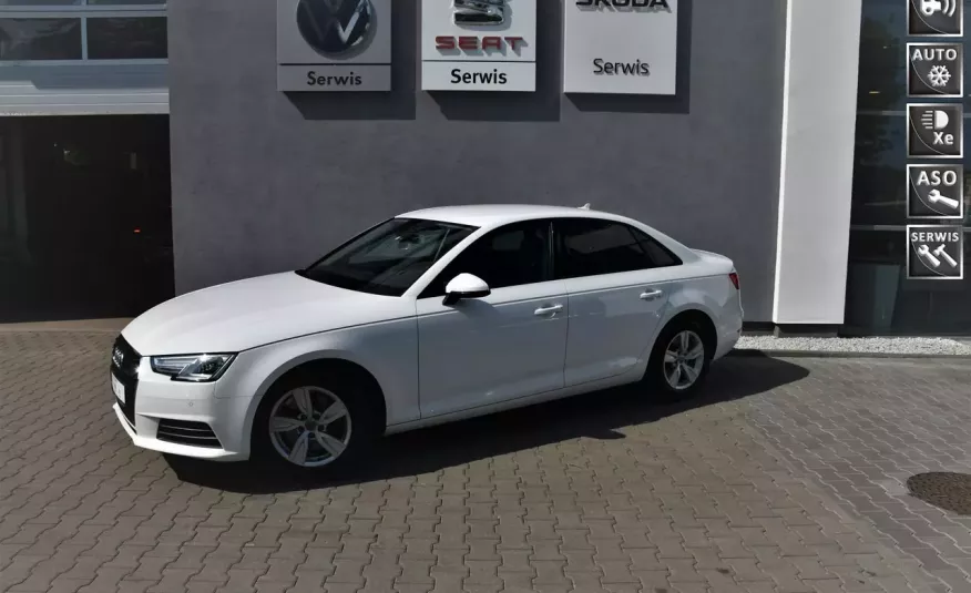 Audi A4 SalonPL, Vat23%, Czujniki Parkowania, Bluetooth, Grzane fotele, LED 4x2 zdjęcie 