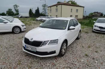 Skoda Octavia 1.6 TDI Ambition Liftback Salon PL 1 wł ASO FV23%
