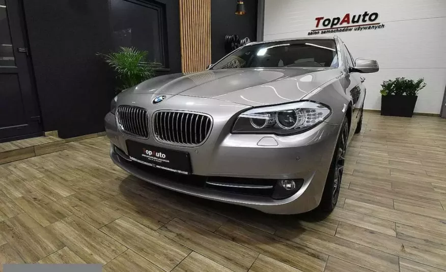 BMW 520 F11 XENON automat navi PANORAMA nowy rozrząd BEZWYPADKOWA FILM zdjęcie 