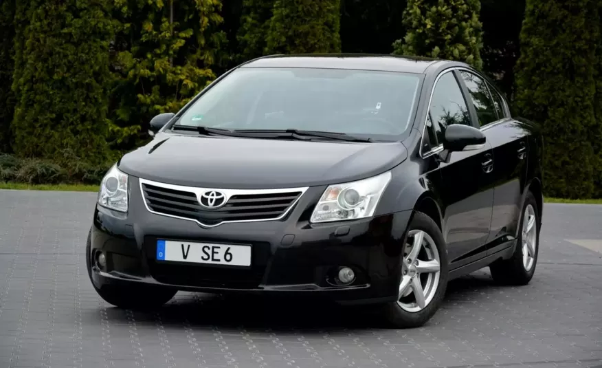 Toyota Avensis 1.8 VVT i (147KM) Navi Kamera Oryginał z Niemiec zdjęcie 