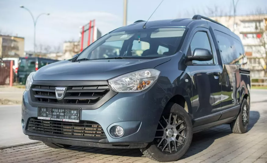 Dacia Dokker 1.5_diesel_90 KM_Nawigacja_komplet kół zdjęcie 