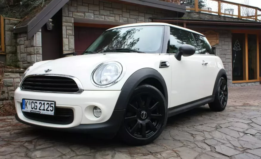 MINI ONE Benzyna_107 tys km_PDC_Komplet kół zdjęcie 