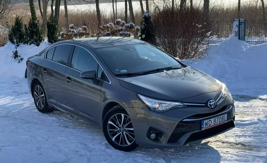 Toyota Avensis 2.0 D-4D 143KM Premium / Salon PL I-właściciel zdjęcie 