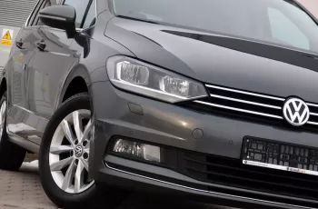 Volkswagen Touran HIGHLINE / Panorama / Navi / Kamera / Alcantara / Tempomat / GWARANCJA