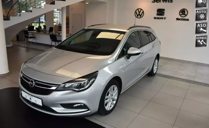 Opel Astra P.salon, Vat23%, LED, Klima 2 strefy, Czujniki Park., Tempomat 4x2 zdjęcie 