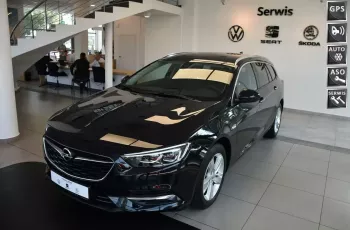 Opel Insignia P.salon, Vat 23%, ASO, INNOVATION, Navi, IntelliLux, Cz. parkowania, 4x2