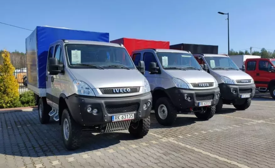 Iveco Daily 4x4 35S18 55S18 Doka 7 osób zdjęcie 